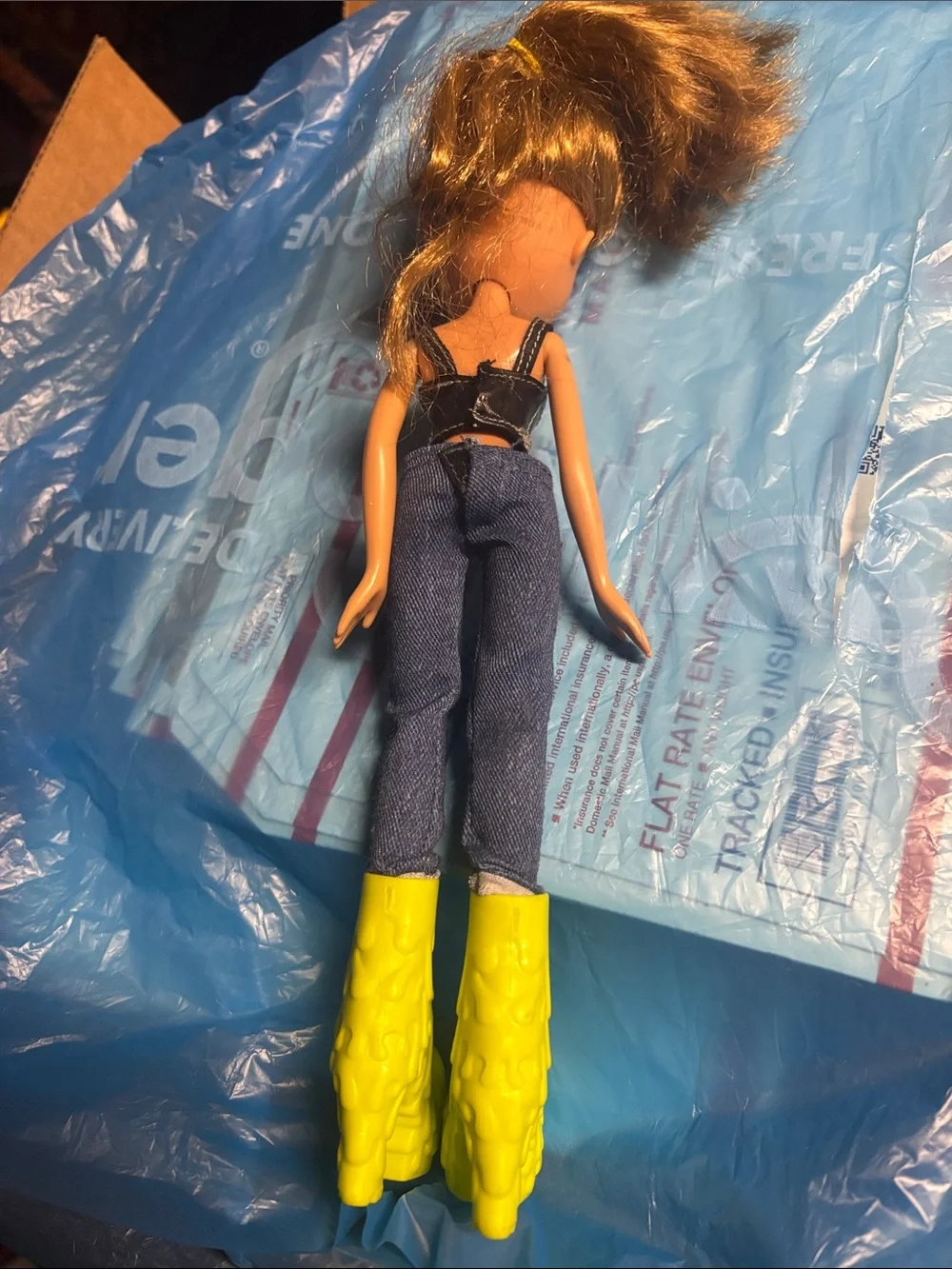 2001 Bratz Doll. Brownish Blonde hair & Brown Eyes